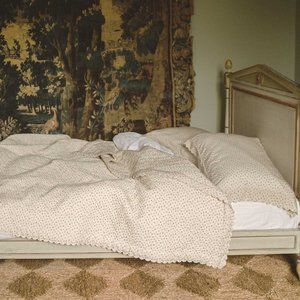 ISO Doen Bedding & Shams